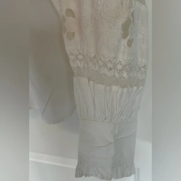 Anthropologie Love The Label Puff-Sleeved Lace Buttondown - Picture 11 of 15